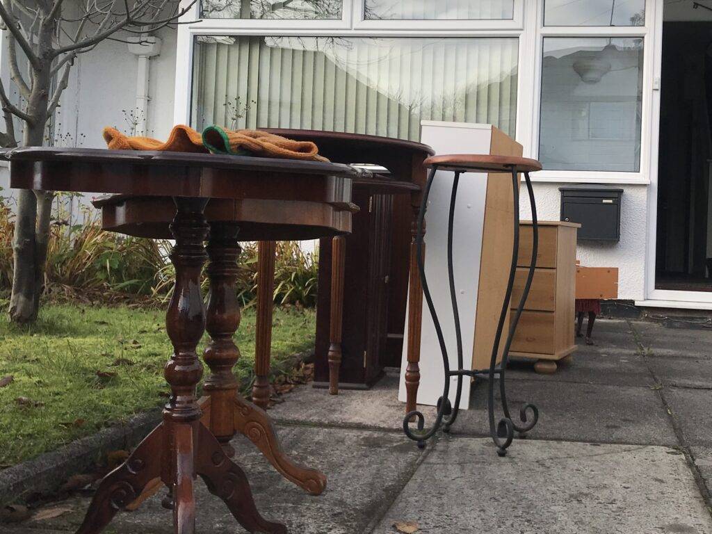 Berkeley House Clearance. A home in Brownhills. Furniture and other household items waiting to be loaded on Terry's van.  Bereavement clearance service in Brownhills